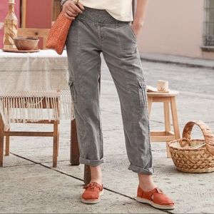 Sundance “ more than a cargo pants” Linen/Cotton embroidered cargo pants size S